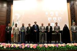المؤتمر الوطنی الأول المقاومة  و الأدب: الإهتمام و الآمال